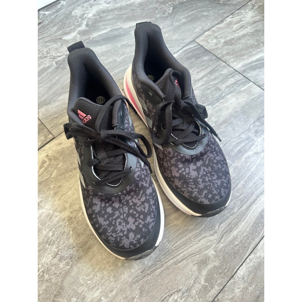 adidas FortaRun running shoes Size 5.5